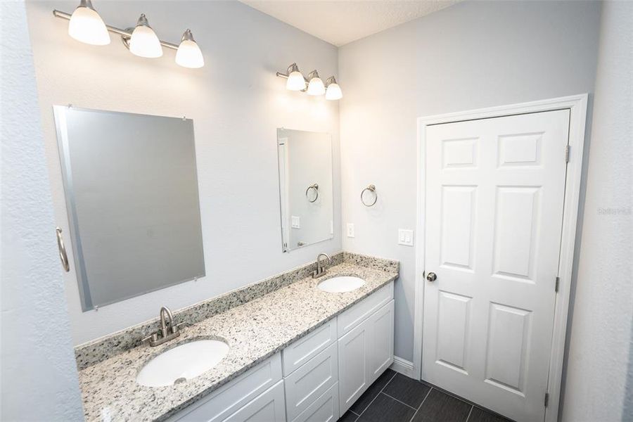 Furnished interior view inside a new home in , Lake Wales (Image 7).