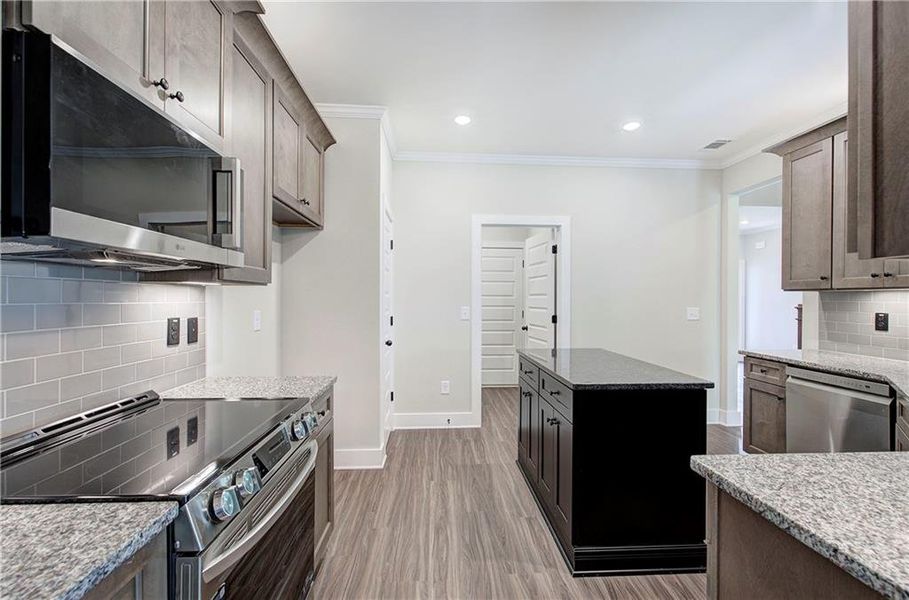 Furnished interior view inside a new home in , Cartersville (Image 5).