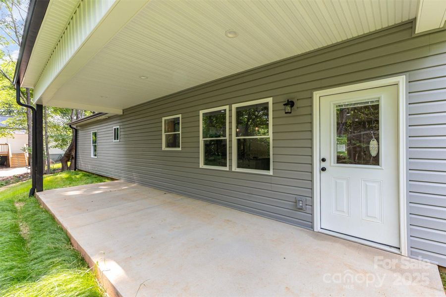 Front exterior of a new home in , Lincolnton, NC, highlighting curb appeal (Image 16).
