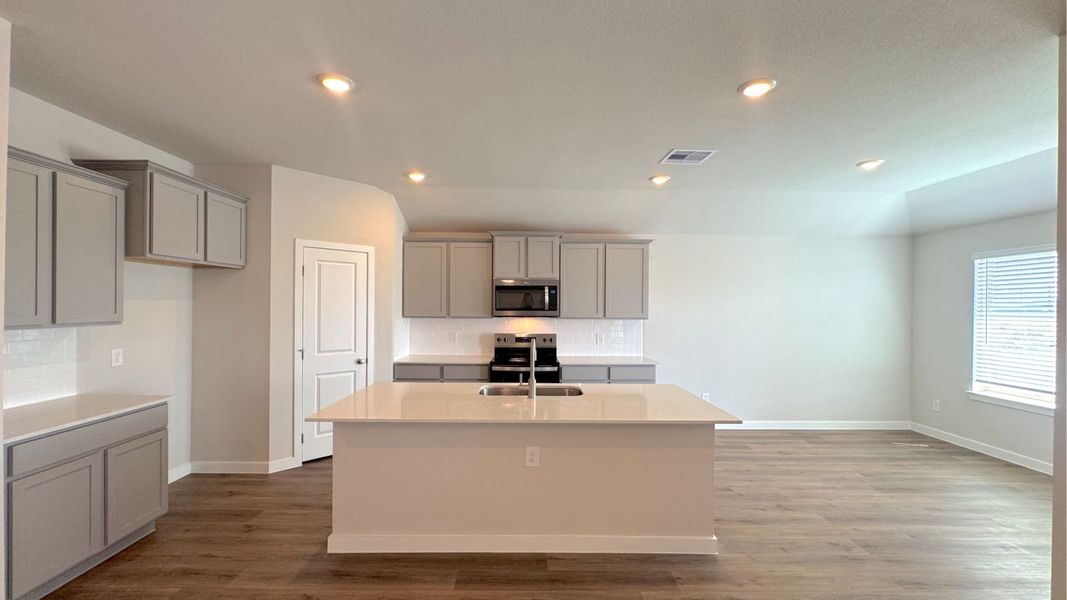 Furnished interior view inside a new home in The Reserve at London, Corpus Christi (Image 4). Furnished interior view inside a new home in The Reserve at London, Corpus Christi (Image 4).