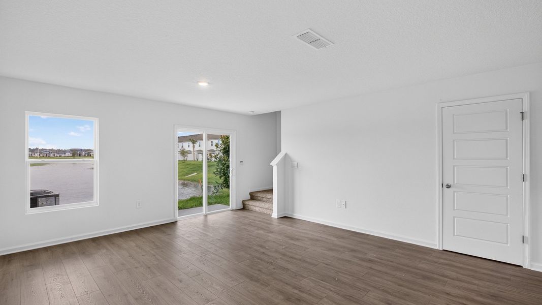 Representative unfurnished interior of a home built from the Weston by D.R. Horton in Bridle Creek Townhomes, Jacksonville (Image 14).