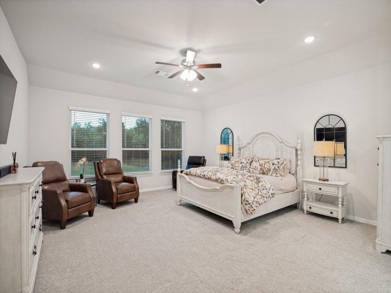 Furnished interior view inside a new home in Vista Oaks Estates, Royse City (Image 16).