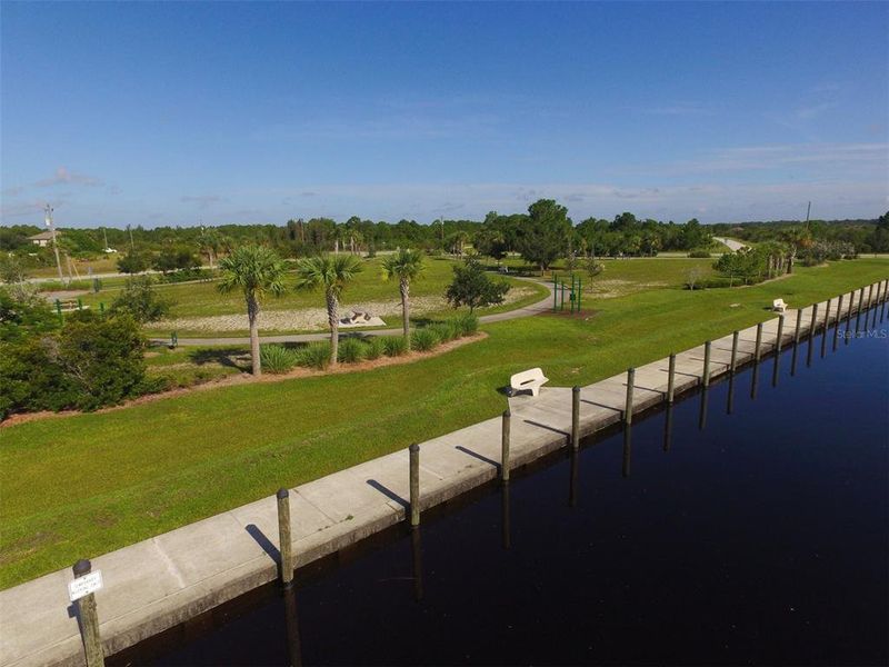 Community amenities in , Port Charlotte (Image 41).