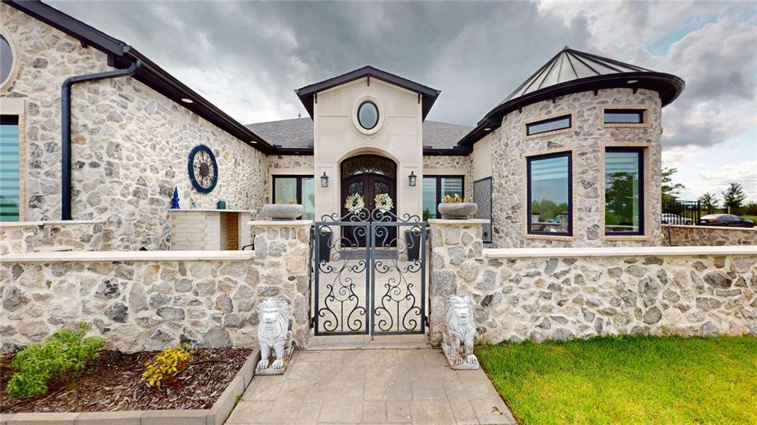 Image 31 of a home in .