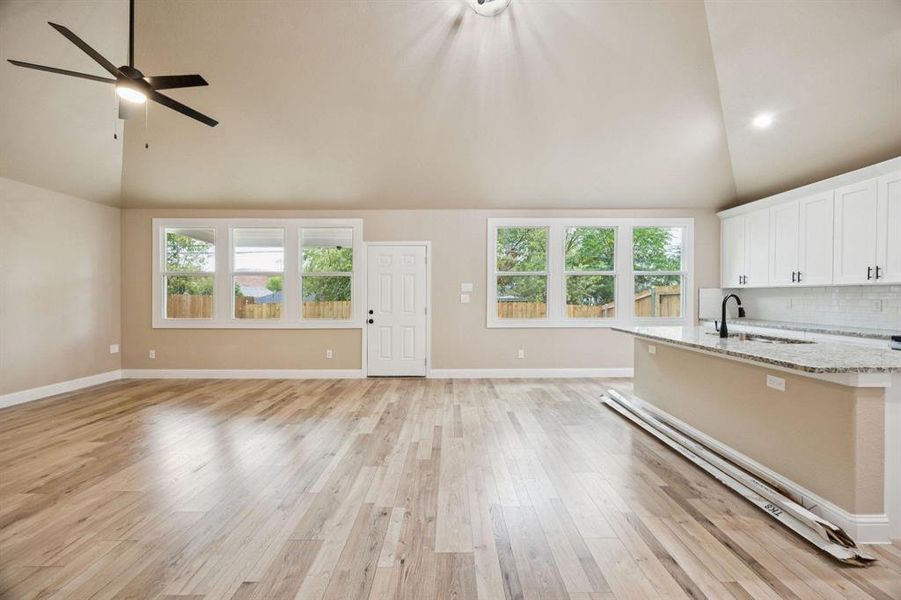 Spacious, unfurnished interior of a new home in , Fort Worth (Image 12).