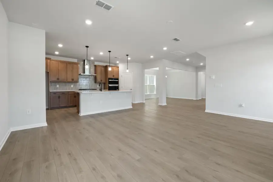 Spacious, unfurnished interior of a new home in Saunders Farm, Willow Spring (Image 36). Spacious, unfurnished interior of a new home in Saunders Farm, Willow Spring (Image 36).