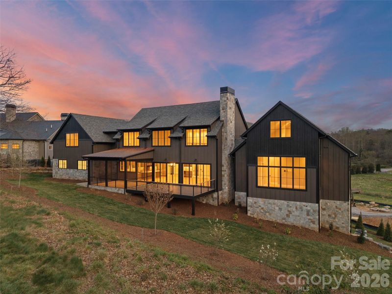 Image 44 of a home in .