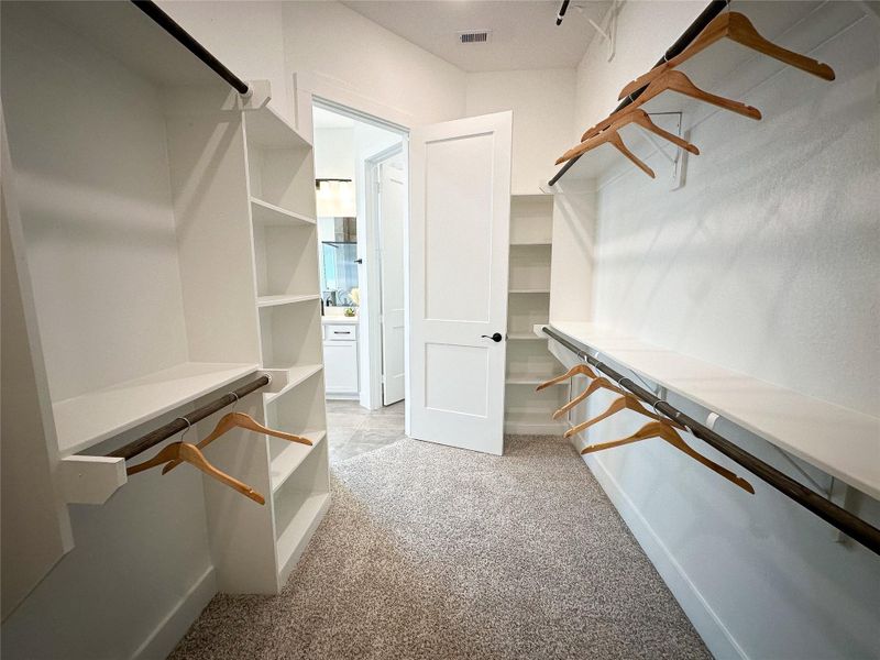 Spacious, unfurnished interior of a new home in Brookewater, Rosenberg (Image 25). Spacious, unfurnished interior of a new home in Brookewater, Rosenberg (Image 25).