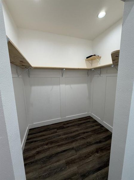 Spacious, unfurnished interior of a new home in , Okeechobee (Image 27).