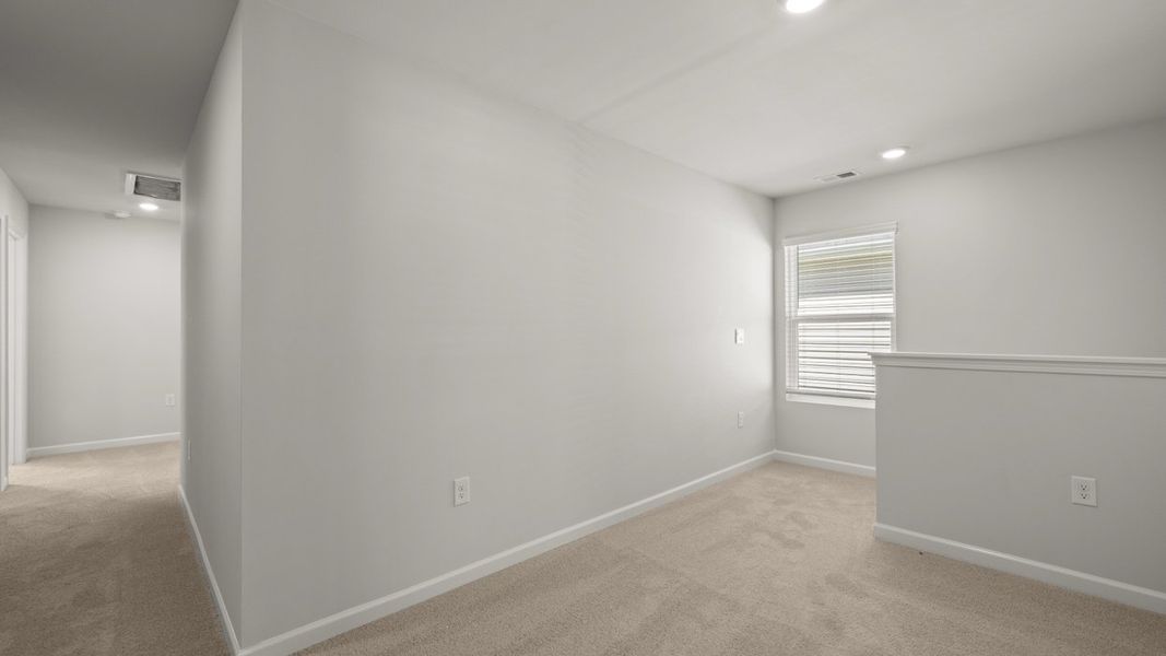 Spacious, unfurnished interior of a new home in The Islands, Beech Island (Image 25). Spacious, unfurnished interior of a new home in The Islands, Beech Island (Image 25).