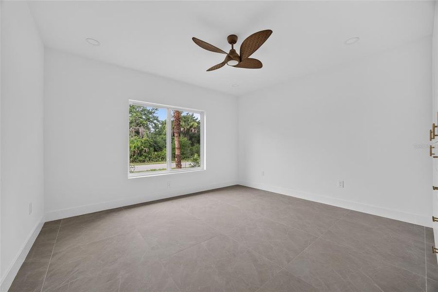 Spacious, unfurnished interior of a new home in , Port Charlotte (Image 34). Spacious, unfurnished interior of a new home in , Port Charlotte (Image 34).