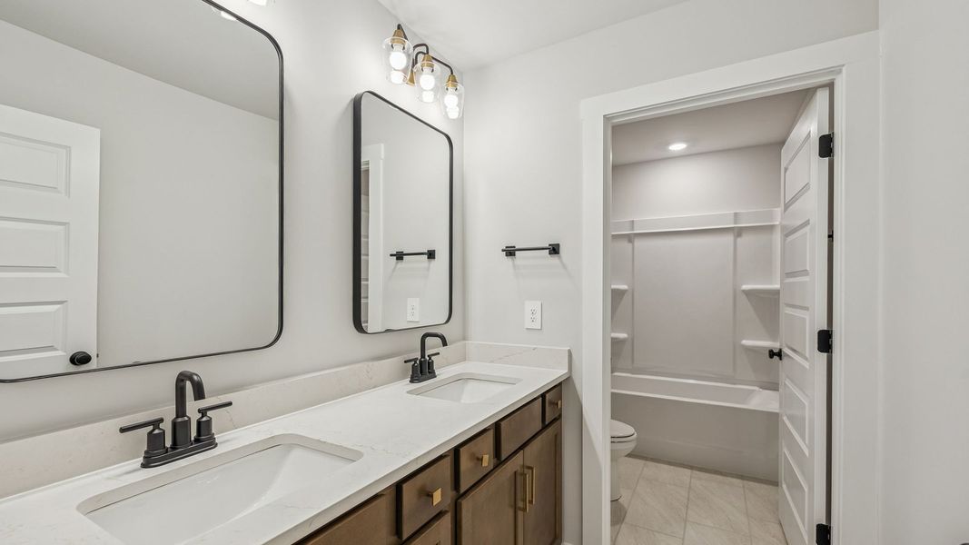 Representative furnished interior of a home built from the Tisdale by D.R. Horton in Harvest Point, Spring Hill (Image 19). Representative furnished interior of a home built from the Tisdale by D.R. Horton in Harvest Point, Spring Hill (Image 19).