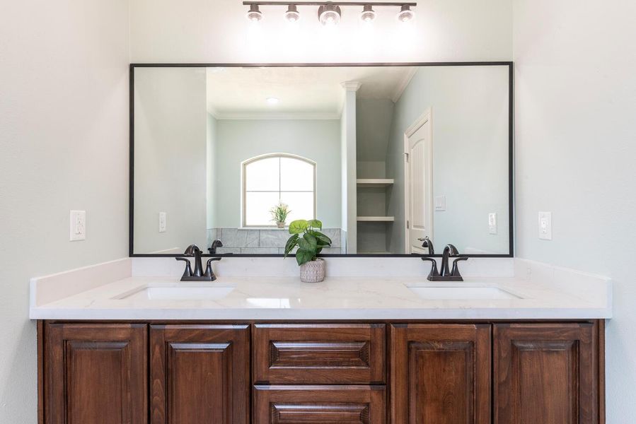 Image 42 of a home in .