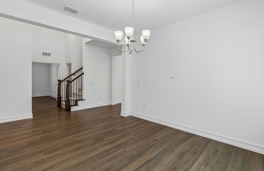 Representative unfurnished interior of a home built from the Harvard by Pulte Homes in Ribbonwood, Aubrey (Image 28).