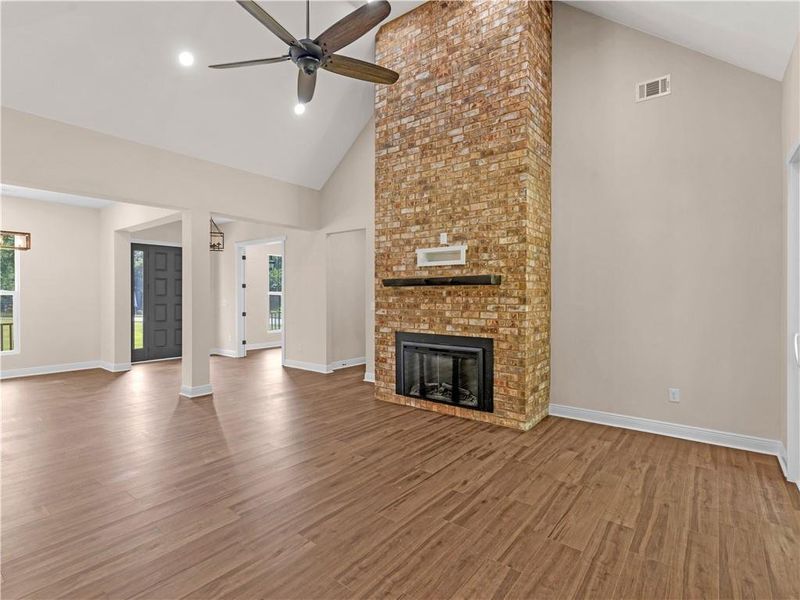 Spacious, unfurnished interior of a new home in , Griffin (Image 36).