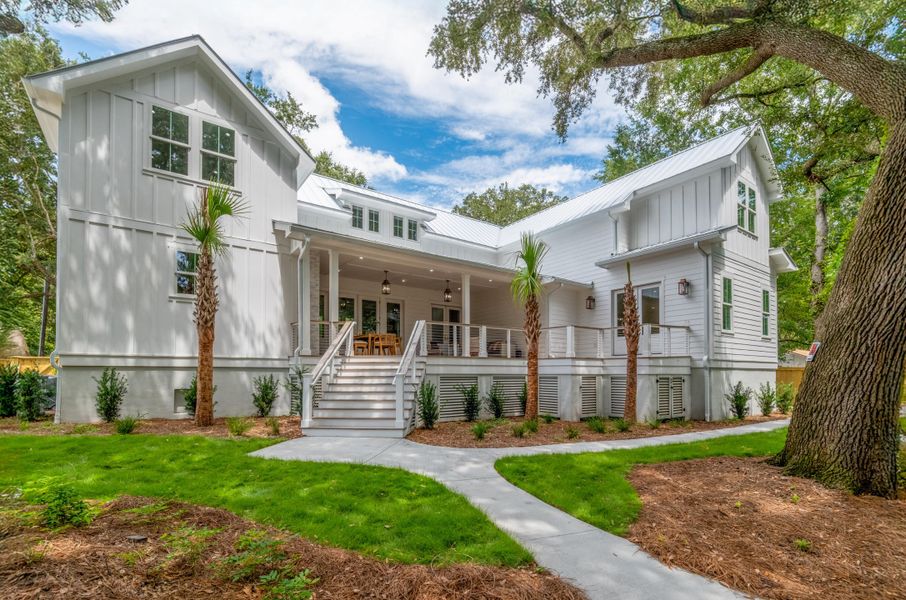 Exterior details and patio area of a home in , Mount Pleasant (Image 32).