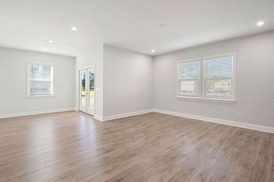 Spacious, unfurnished interior of a new home in Salem Bay, Beaufort (Image 21). Spacious, unfurnished interior of a new home in Salem Bay, Beaufort (Image 21).