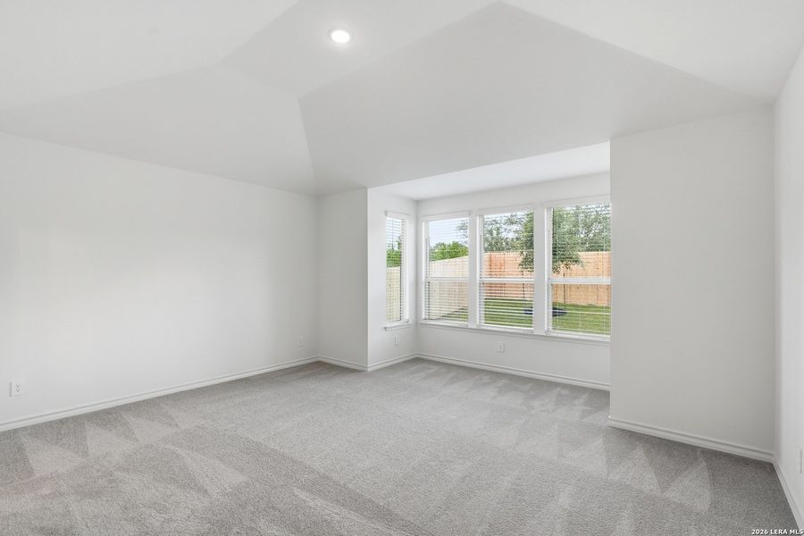 Spacious, unfurnished interior of a new home in Bison Ridge, San Antonio (Image 41). Spacious, unfurnished interior of a new home in Bison Ridge, San Antonio (Image 41).