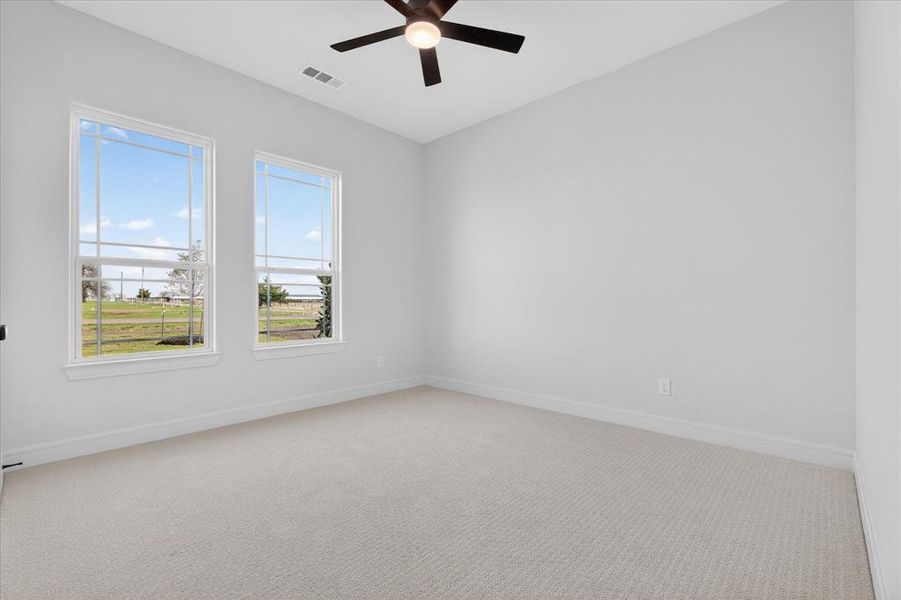 Spacious, unfurnished interior of a new home in , Celeste (Image 23).