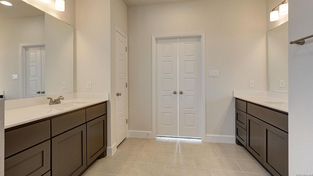 Furnished interior view inside a new home in Ladera, San Antonio (Image 11). Furnished interior view inside a new home in Ladera, San Antonio (Image 11).