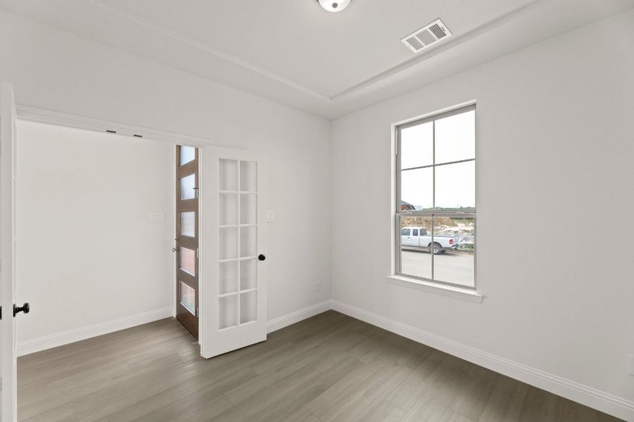 Representative unfurnished interior of a home built from the Stonegate by Pacesetter Homes in La Terra at Uptown Celina, Celina (Image 19).