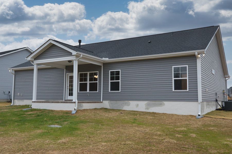 Representative exterior details of a home built from the Clarion by Caviness & Cates Communities in Maggie Way, Wendell (Image 9).