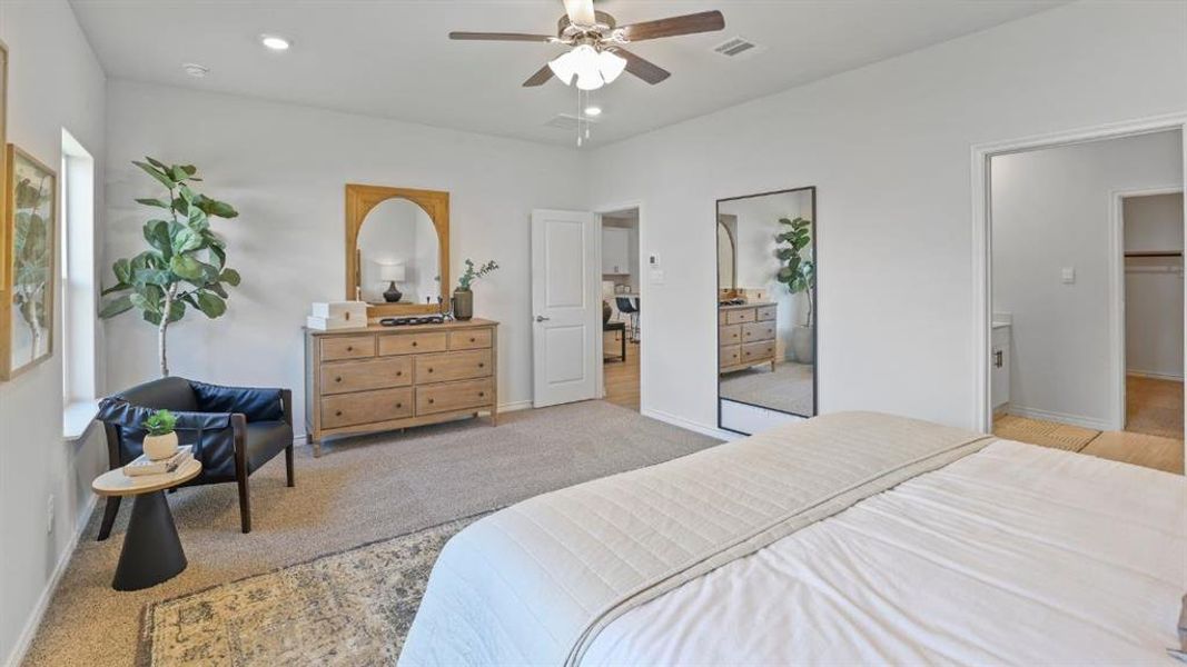 Furnished interior view inside a new home in The Preserve at Forum, Grand Prairie (Image 28).
