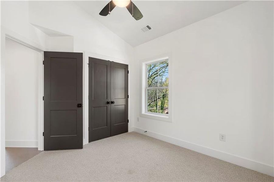 Spacious, unfurnished interior of a new home in , Atlanta (Image 34).