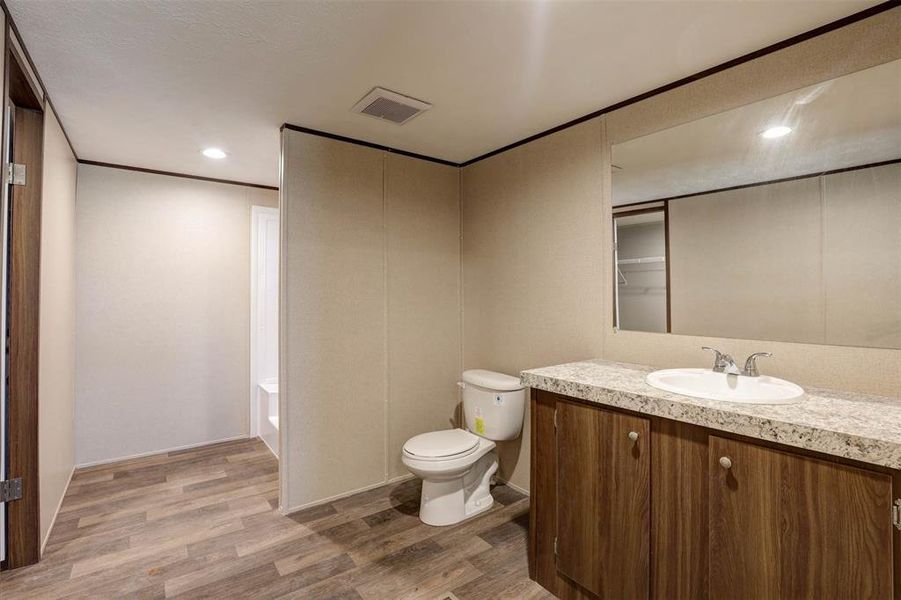 Furnished interior view inside a new home in , Newark (Image 4).