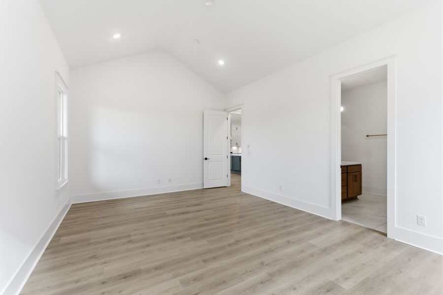 3,818sf New Home in Thompson's Station, TN.  - Slide 33