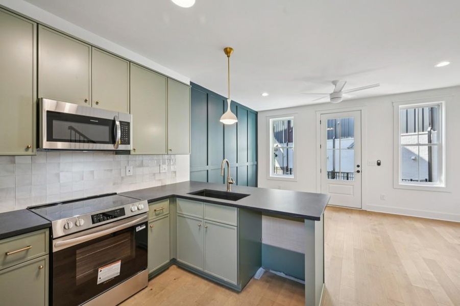 Furnished interior view inside a new home in , Atlanta (Image 11).