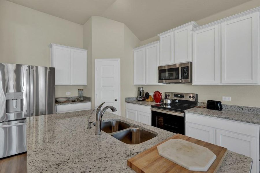 Furnished interior view inside a new home in Greenspoint Heights, Seguin (Image 12). Furnished interior view inside a new home in Greenspoint Heights, Seguin (Image 12).