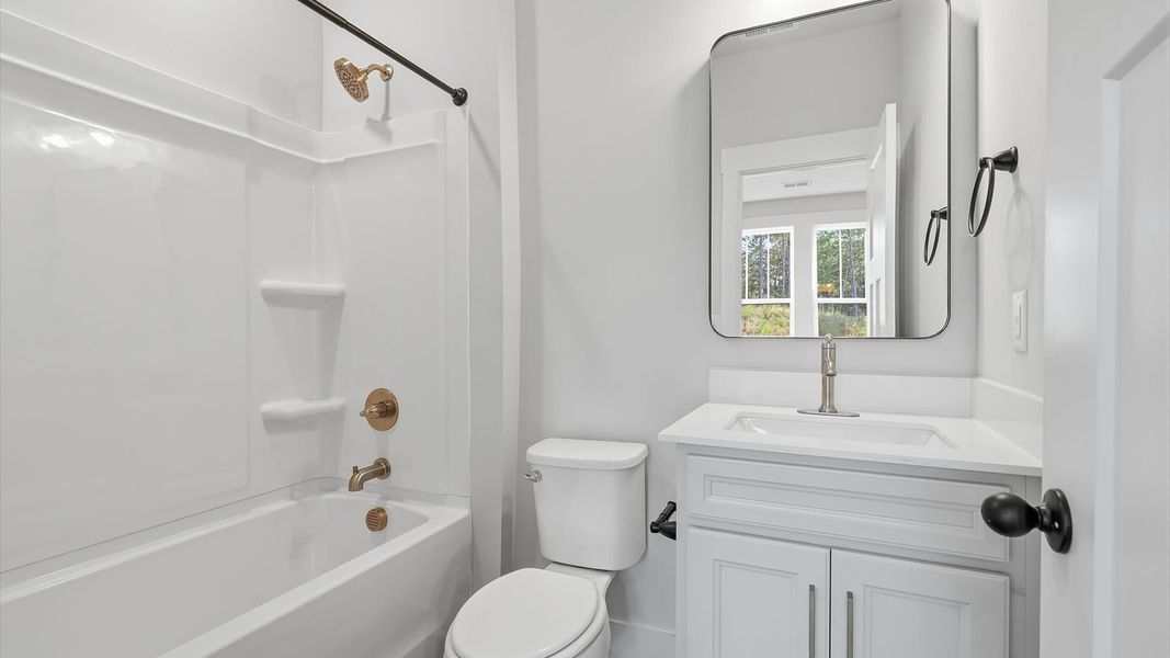 Well-appointed full bath with high standards of craftsmanship and everyday function