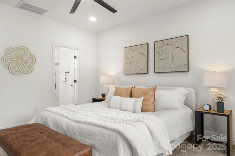 Furnished interior view inside a new home in , Dallas (Image 17). Furnished interior view inside a new home in , Dallas (Image 17).