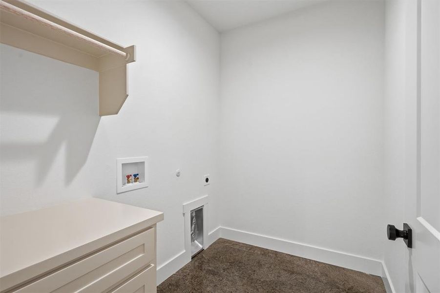 Spacious, unfurnished interior of a new home in , Tolar (Image 25). Spacious, unfurnished interior of a new home in , Tolar (Image 25).
