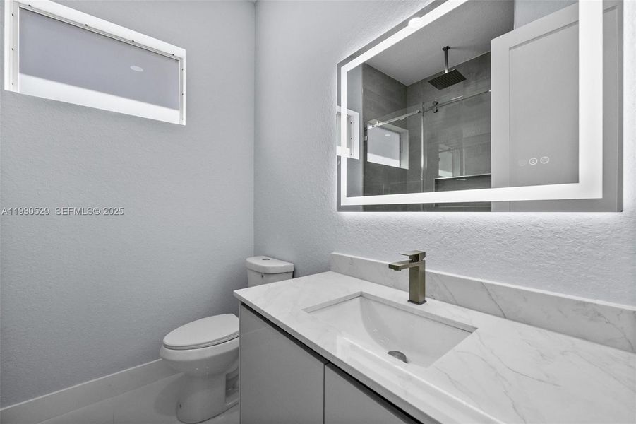 Furnished interior view inside a new home in , Naples (Image 13).