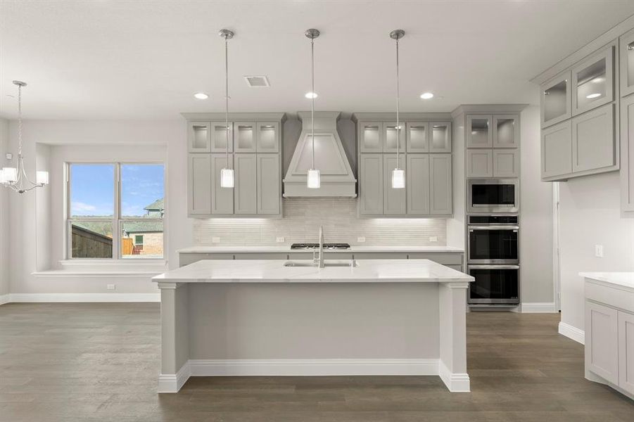 10. 2704 Emerald Shallows - Kitchen