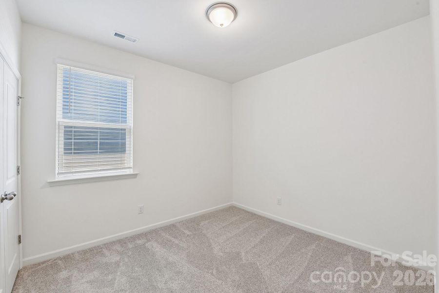 Spacious, unfurnished interior of a new home in , Monroe (Image 15).