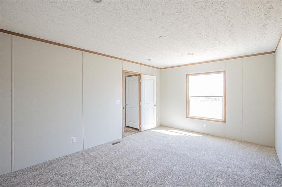 Spacious, unfurnished interior of a new home in , Runaway Bay (Image 24). Spacious, unfurnished interior of a new home in , Runaway Bay (Image 24).