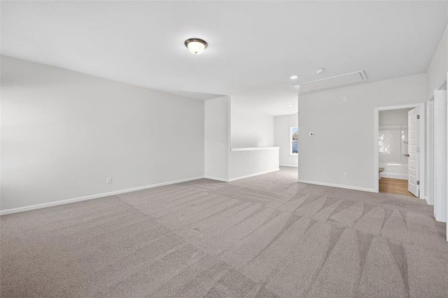 Spacious, unfurnished interior of a new home in Roxeywood Park, Winder (Image 37).