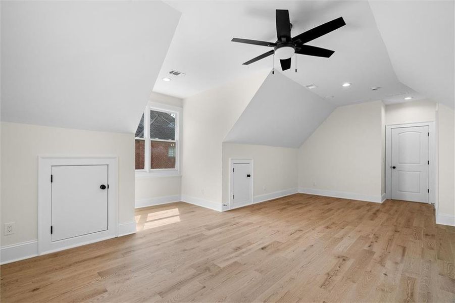 Spacious, unfurnished interior of a new home in Brookmont, Douglasville (Image 49).