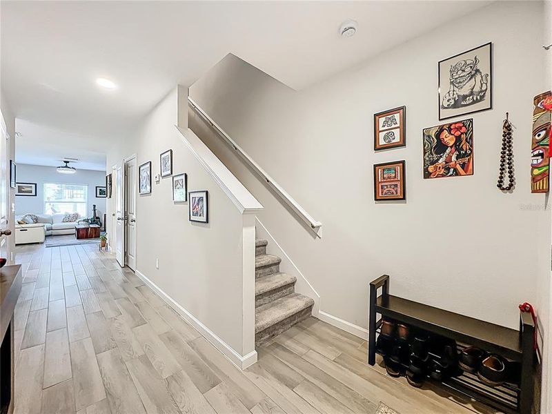 Furnished interior view inside a new home in , Orlando (Image 12).