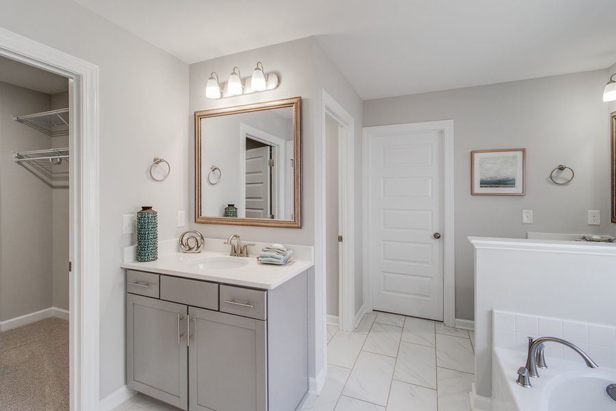 Furnished interior view inside a new home in Bluefield, Lexington (Image 28). Furnished interior view inside a new home in Bluefield, Lexington (Image 28).