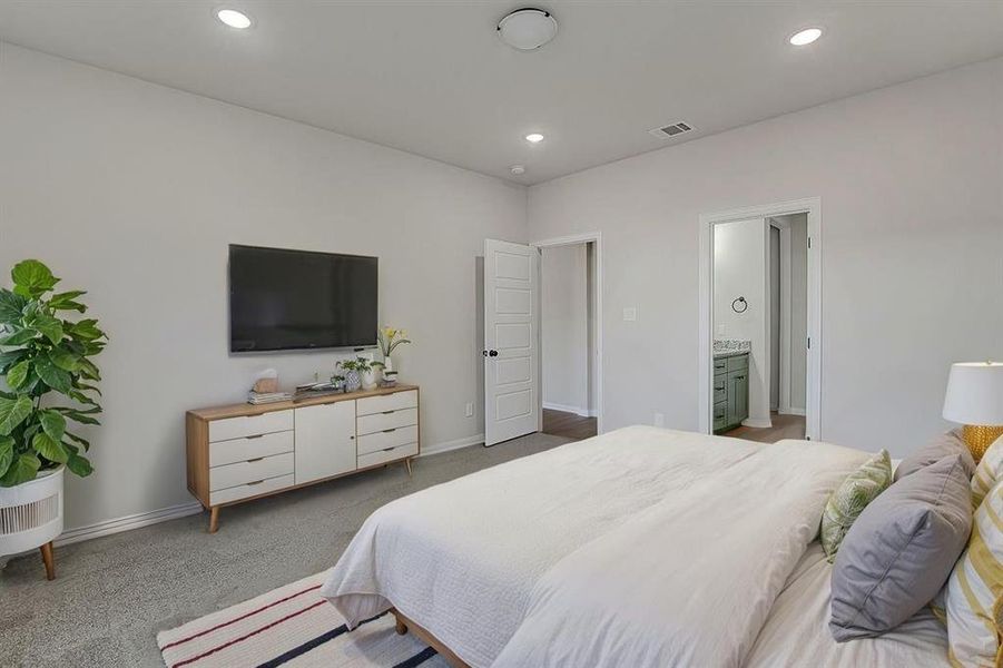 Furnished interior view inside a new home in , Fort Worth (Image 8). Furnished interior view inside a new home in , Fort Worth (Image 8).