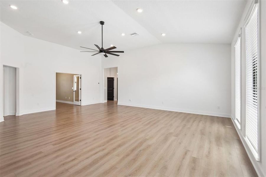 Spacious, unfurnished interior of a new home in , Tampa (Image 18). Spacious, unfurnished interior of a new home in , Tampa (Image 18).