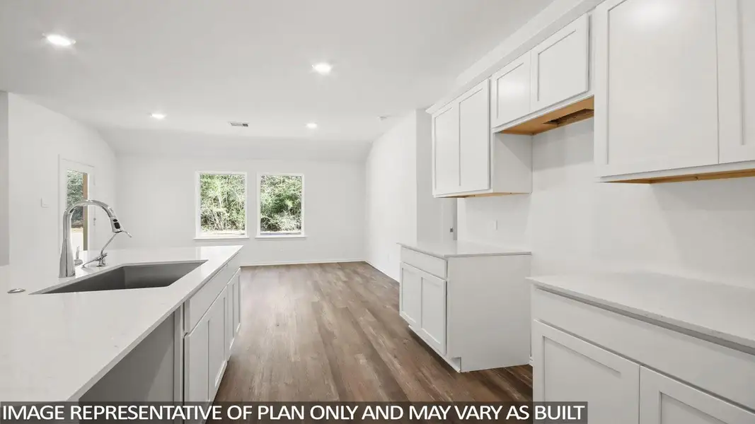 Furnished interior view inside a new home in Medina, Dayton (Image 8).