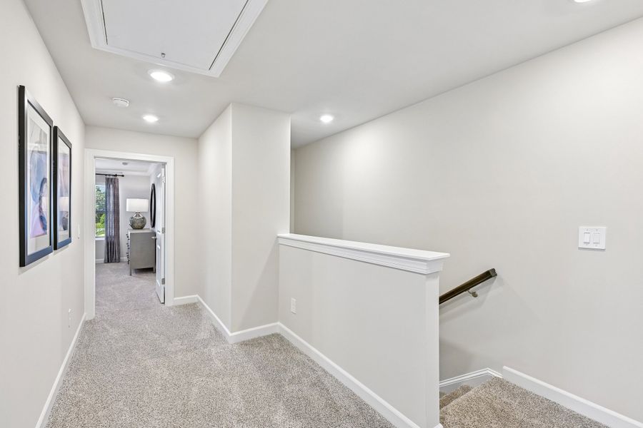 Spacious, unfurnished interior of a new home in Crossrail Station, Mooresville (Image 17).