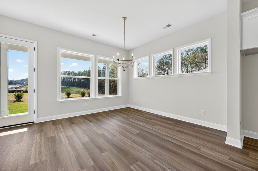 The Starflower - Dining