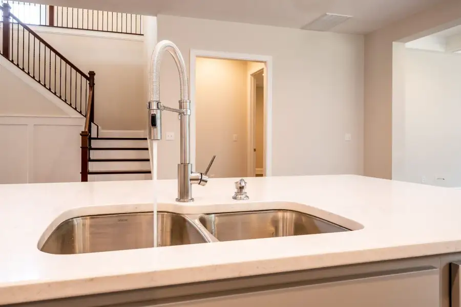 Representative interior finishes for a home built from the St Andrews by Greybrook Homes in Shepherds Trace, Clover (Image 24).