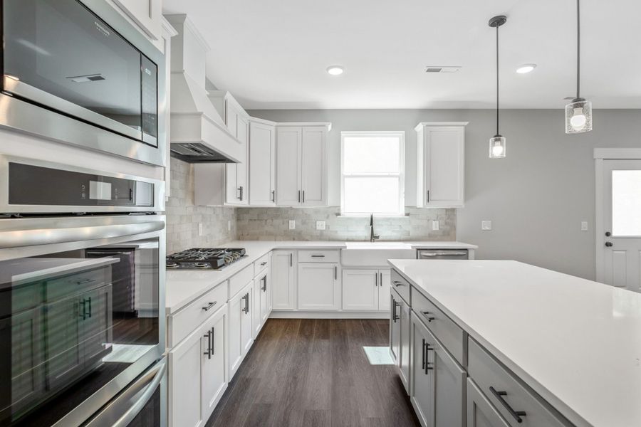 Furnished interior view inside a new home in Calista Farms, White House (Image 9).